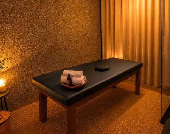 Milking Table na sala de atendimento de luxo no La Maison Spa Lisboa